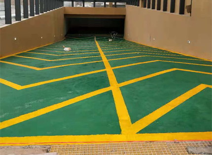 ���̰���